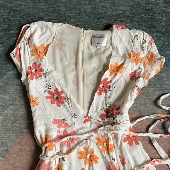 Privacy Please Floral Deep V Mini Dress - Picture 10 of 12